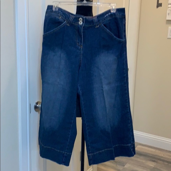 Jeans - Picture 4 of 7